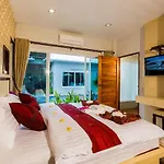 Irawan House