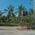 Oyo 809 Golden Palm Resort