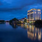 Coco View Hotel