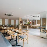Rattanachol Hotel