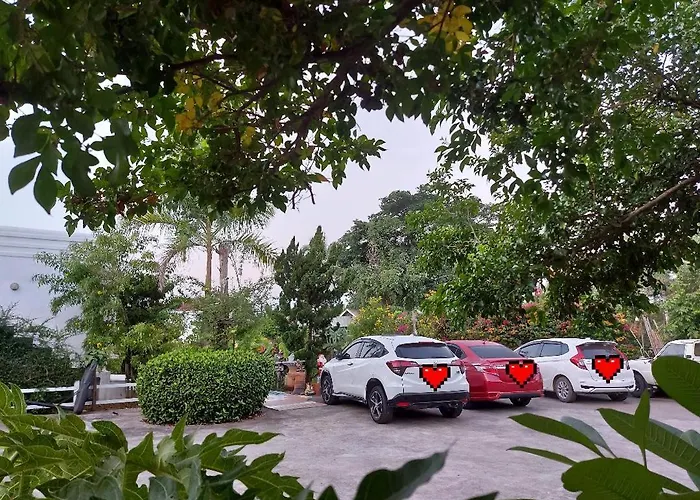 Scenic Riverside Resort