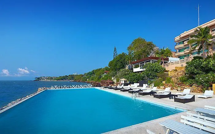 Golden Cliff House