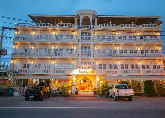 Anchalee Resort