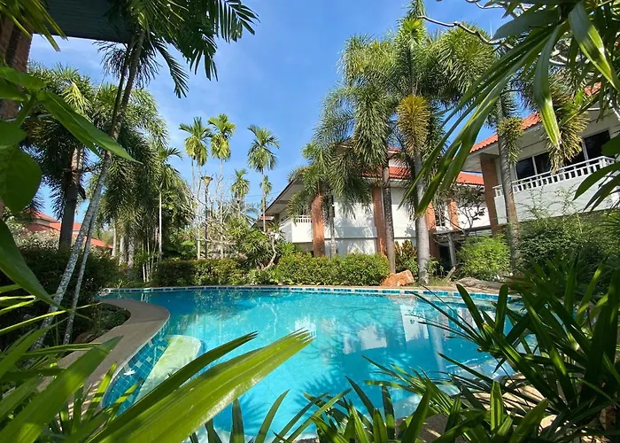 Thara Cholapruek Resort