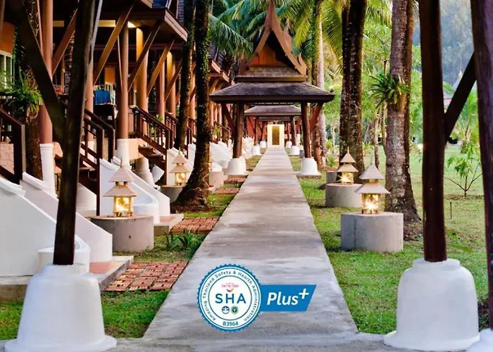 C&N Kho Khao Beach Resort - Sha Plus