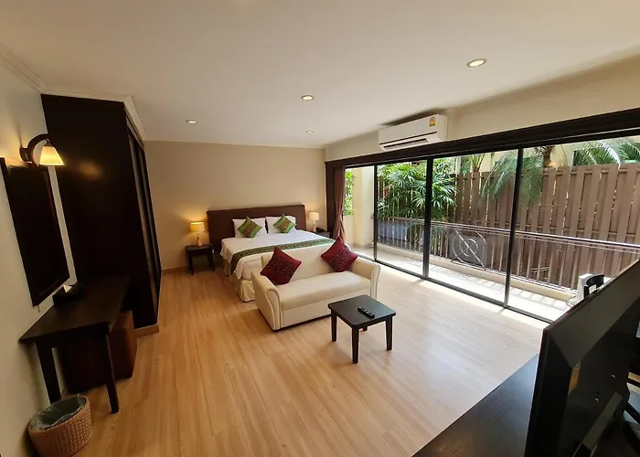 Grand Garden Hotel & Residence