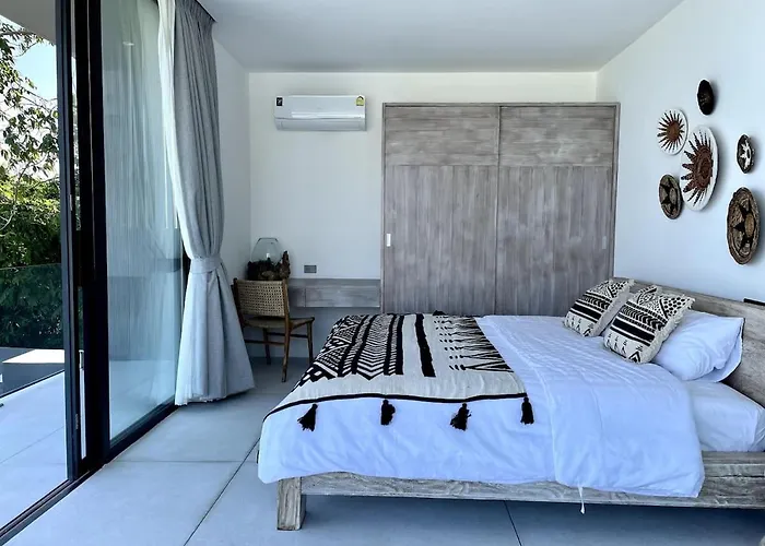 Aura Air 1, Pool & Seaview Villa, Choengmon 500M