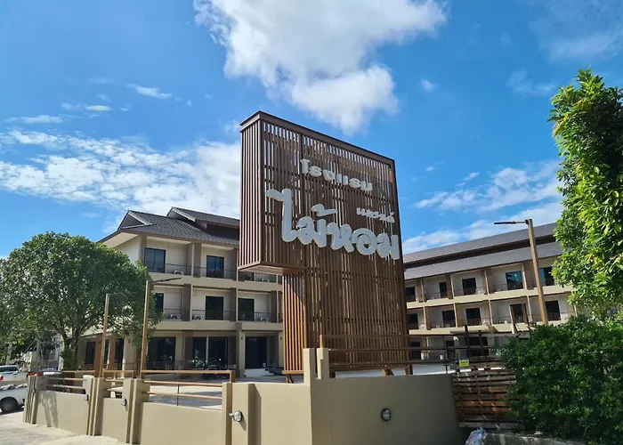 Grand Maihom Hotel