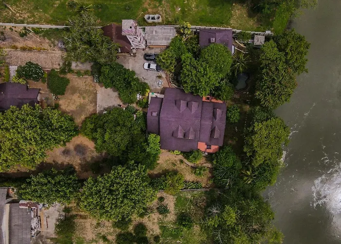 Ratmanee House