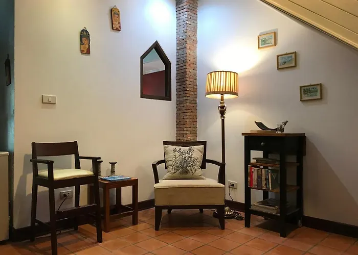 6 Bedroom Seaview Villa With Pool