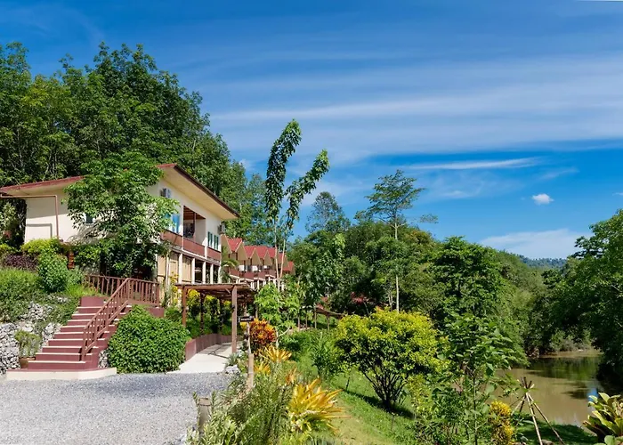 Khao Sok River Home Resort
