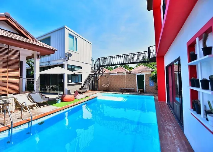 Virawan Pool Kohlarn วิราวัน พลู รีสอร์ต ที่พักเกาะล้าน