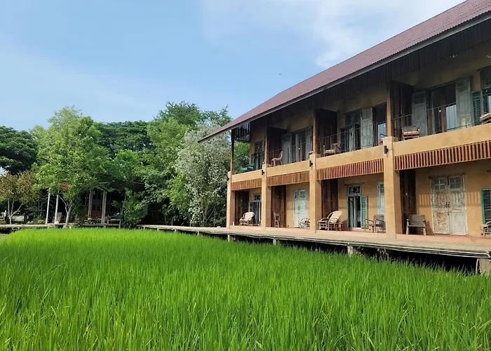 Phu-Anna Eco House