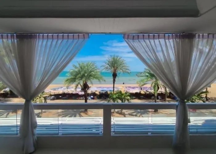 Genie\'S Pattaya - Boutique Hotel & Lounge