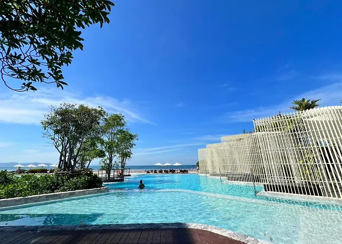 Veranda Residence Sea View By Thita