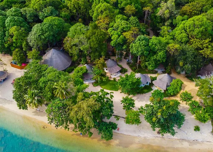 The Tropical Beach Resort