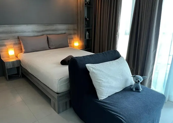 Grandblue Condominium Seaview