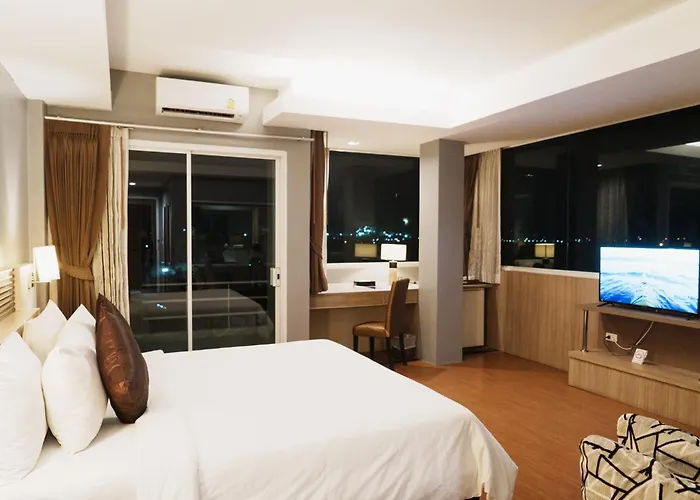 Green Hotel And Resort