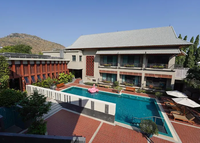 Plakan Resort