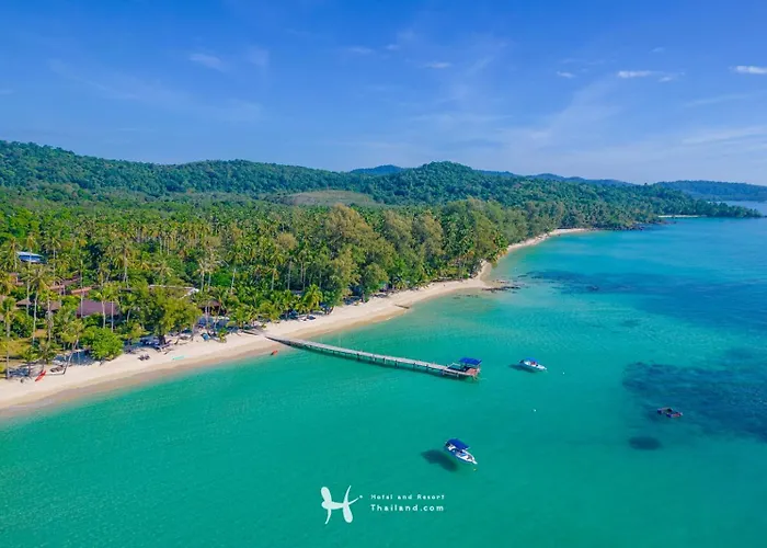 Seafar Resort