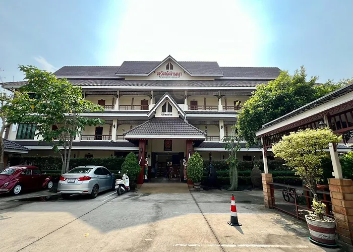Sawadeelanna Hotel