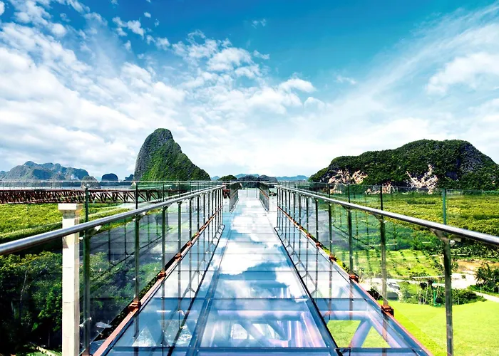 Beyond Skywalk Nangshi