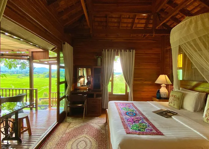 Nan Seasons Boutique Resort