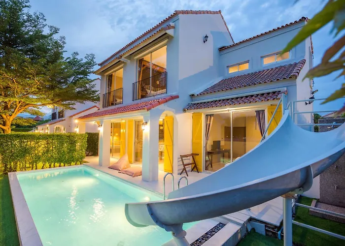 Venice Beach Village Hua Hin Pool Villa
