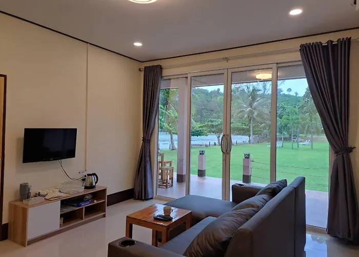 Lomtalay Resort Trat