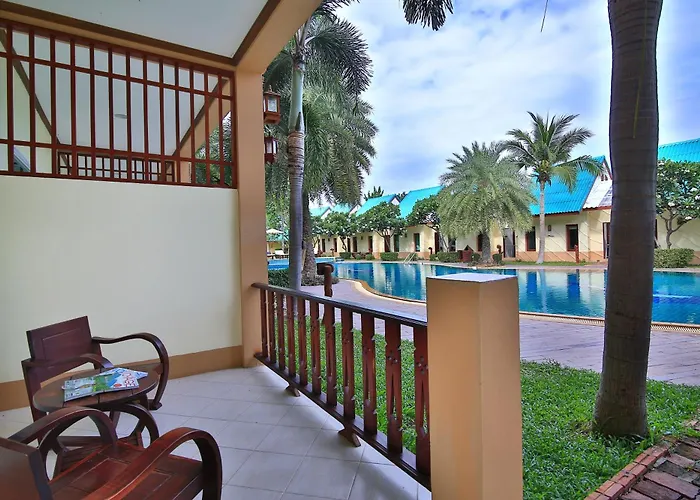 The Green Beach Resort