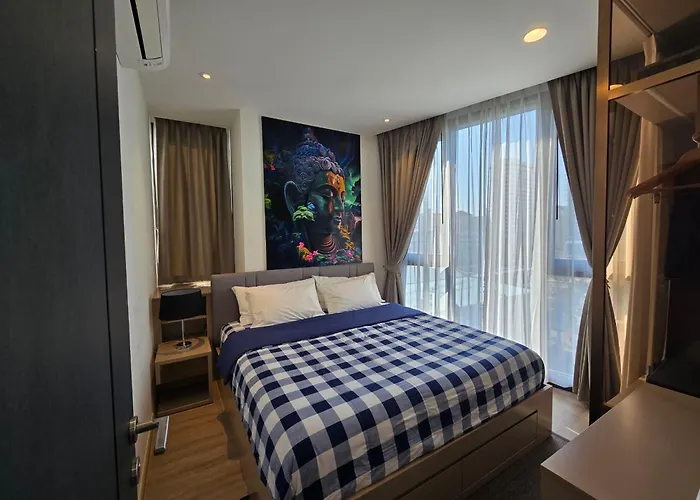 Edge Central Pattaya 2Bdrm Balcony View