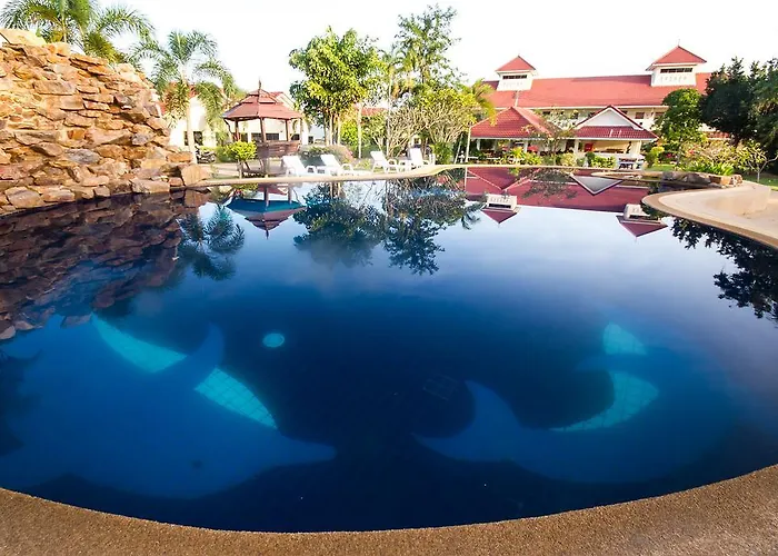 Lake Villa Resort