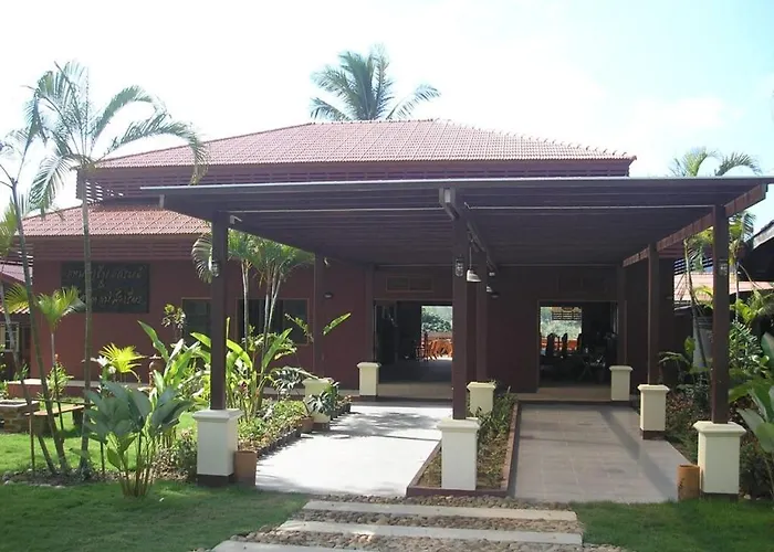 Tamarind Grand Resort Mae Sariang