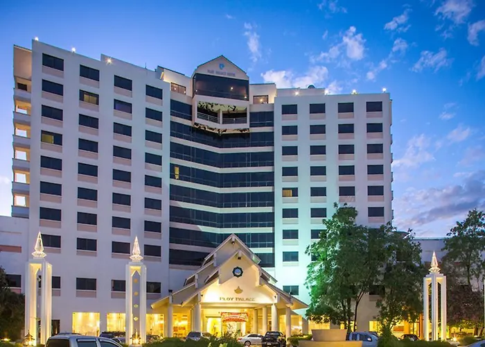 Ploy Palace Hotel