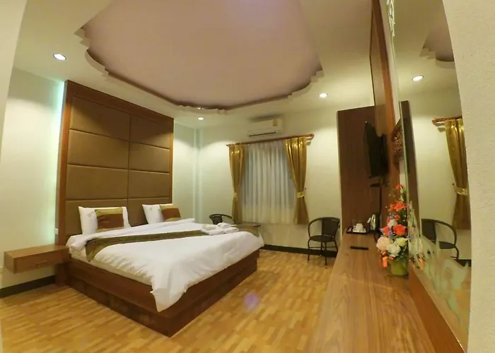 Dusita Grand Resort