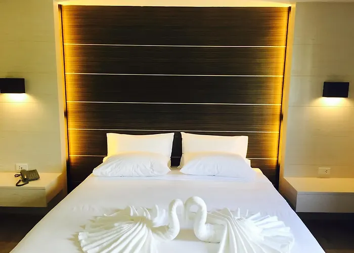 Merdelong Hotel
