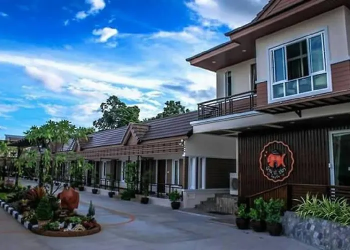Baan Por Pla Resort