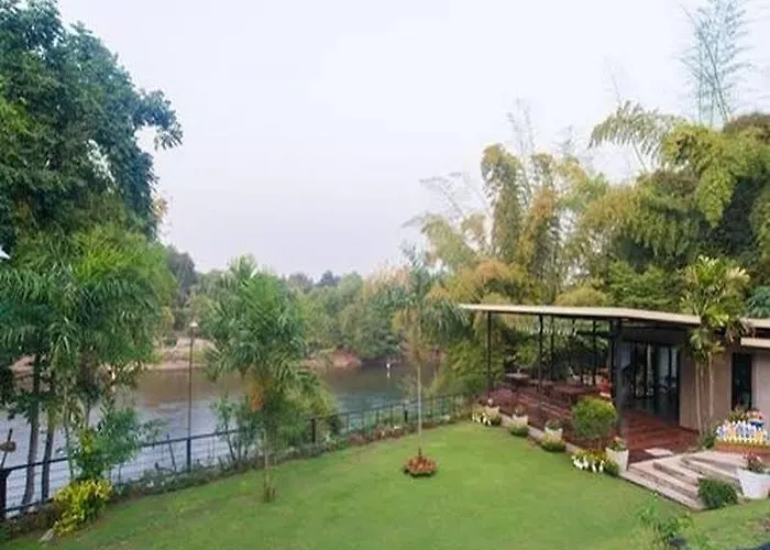 Kanvela Resort
