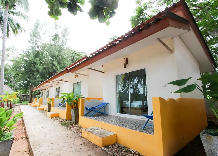 Issara Beach Resort