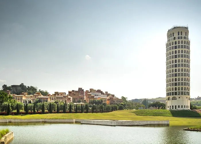 Toscana Piazza (Adults Only)