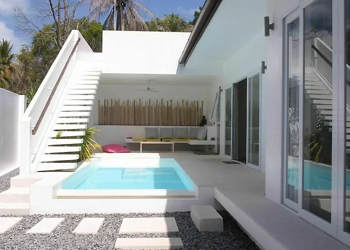Chuan Chom Villas