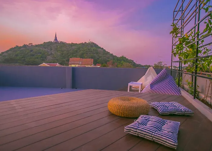 Chedi View Hostel