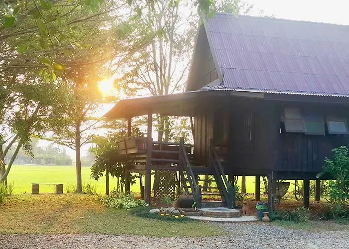 Tung Tong Homestay & Camping