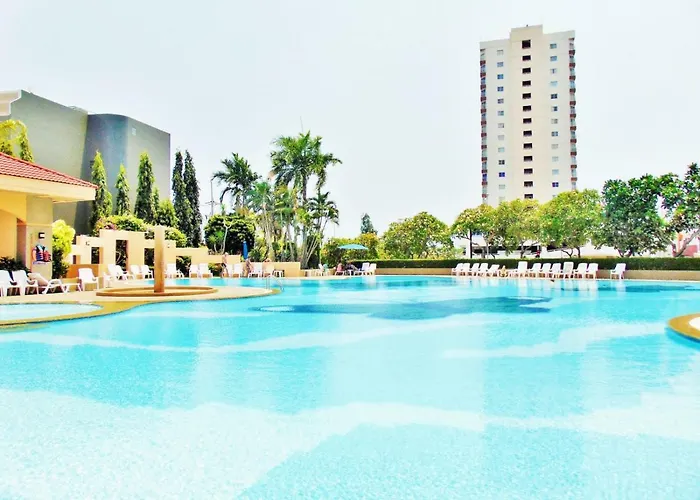 Sea View Beachfront Condos Pattaya Jomtien Beach