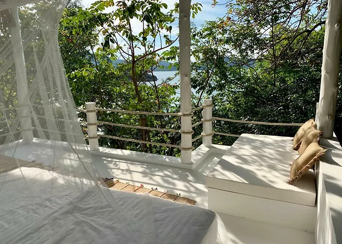 Coconut Beach Bungalows
