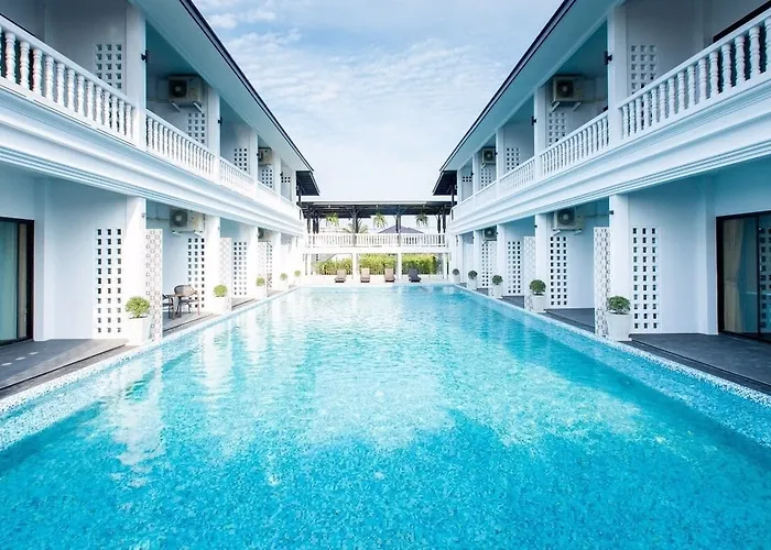 Chaanburi Boutique Resort