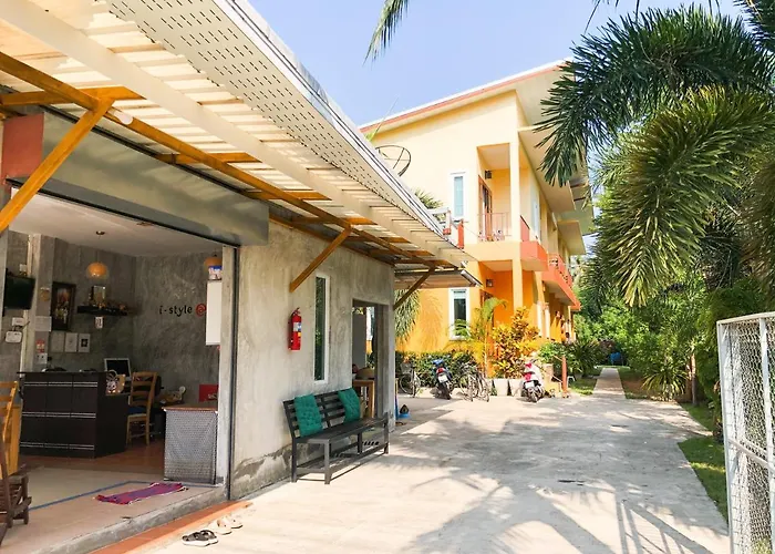 I-Style Lanta Boutique House --- Sha Extra Plus