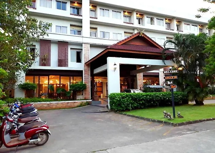 Nana Buri Hotel