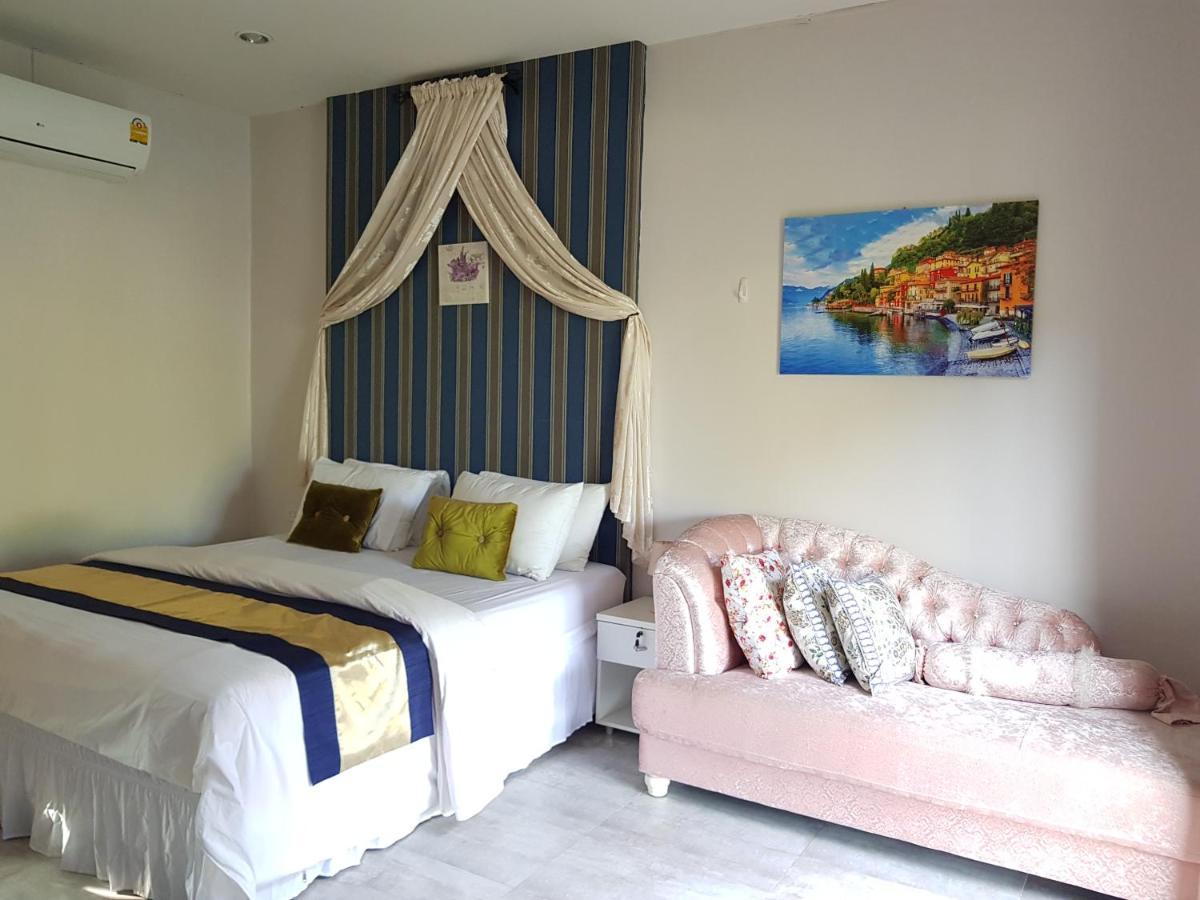 Holiday park Nadee Udon Thani