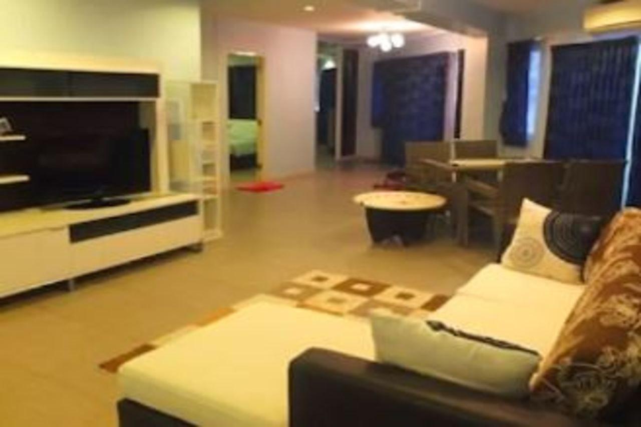 Mr. Dan Hotel Hua Hin